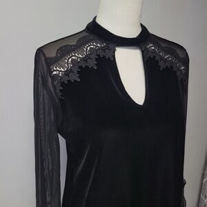 Kay Celine Black Velvet Mesh Lace Keyhole Blouse Small